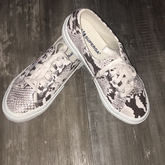 NWOT Superga Synth Snake Embossed Low Top Sneakers - Picture 2 of 8